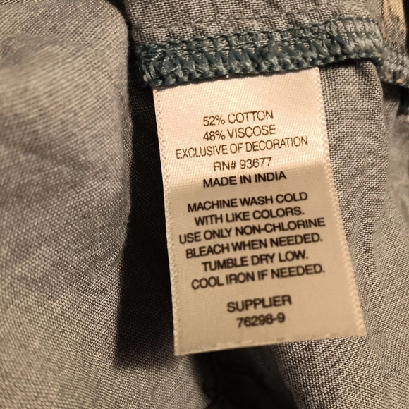 a.n.a Womens Chambray Peasant Button Front Blouse Shirt - Picture 9 of 9